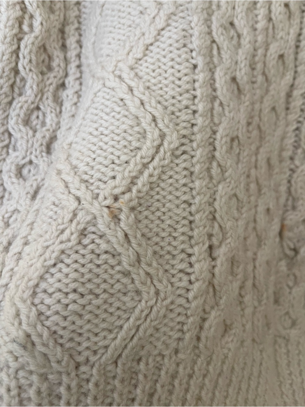 Classic Cable Knit Sweater - Cream - Picture 6 of 8